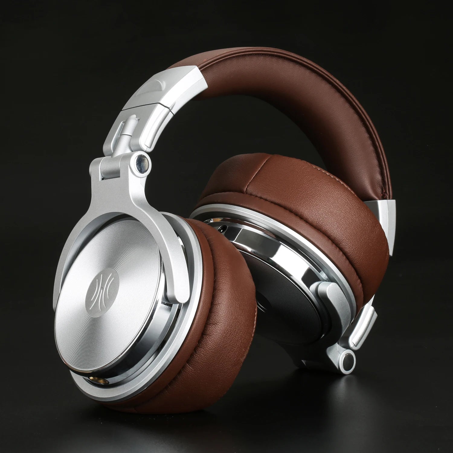 Oneodio Pro 30 Professional Studio DJ Headphones with Microphone